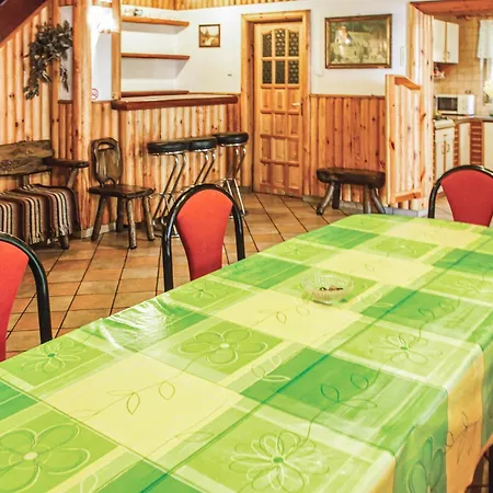 3 Bedroom Pet Friendly Home In Barczewo *
